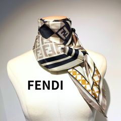 新品✨ FENDI フェンディ ラッピー ズッカ リボンスカーフ シルク 箱