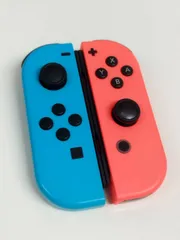 Nintendo Switch Joy-Con/ネオンブルー・レッド/コントローラー