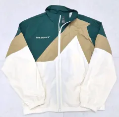 ニューバランス シグネチャー ウォームアップ ジャケット NBNAE32823-00 出品