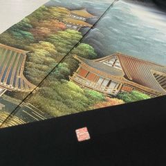 D770 黒留袖 谷崎潤一郎の世界 御所車 鶴 金駒刺繍 - メルカリ