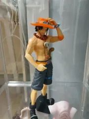 ONE PIECE エース フィギュア