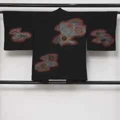 アンティーク 黒羽織 袷 身丈76cm 裄丈63cm 正絹 Aランク Sサイズ 紐あり 吉祥文様 古典的 落ち着き 黒系 RP 1233-13941