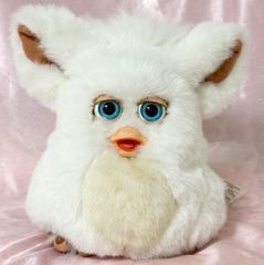 【稼働品】ファービー2 クラウディピーチ ブルー目 英語版 稼働品】ファービー2 クラウディピーチ 青目 英語版 furby2005 【公式