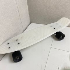 Penny ペニー 22インチ ホワイト 蓄光モデル CASPER ペニー Penny