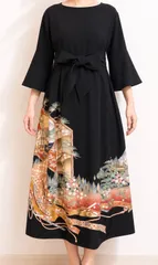 一点物 着物リメイク ロングワンピース ドレス 黒留袖 正絹 風景花松文 金彩