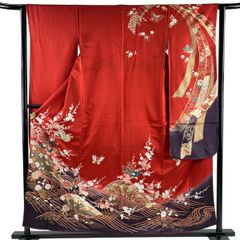 正絹 振袖 古典柄 桜流水文 金彩 赤地 華やか 成人式 結婚式 正絹 振袖 古典柄 桜流水文 金彩 赤地 華やか 成人式 結婚式 - メルカリ