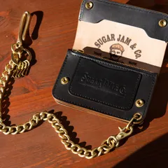 【栃木レザー】ミドルトラッカーウォレット 丘染めブラック 茶芯風