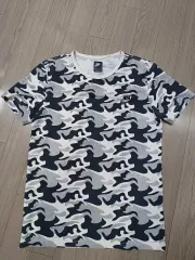 ナイキ カモフラージュ 半袖 Tシャツ 95