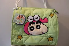 新品) クレヨンしんちゃん キルティングバッグ