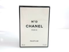 CHANEL N°19 パルファム 7.5ml《レフィル対応スプレー》未開封 | Mercari
