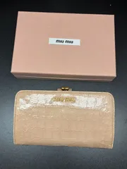 ミュウミュウ 　  財布 B26041937のサムネイル