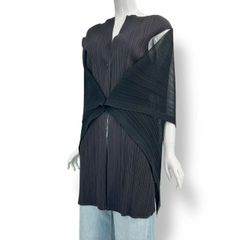 issey miyake イッセイミヤケ 3D 羽織り カーディガン ボレロ - メルカリ
