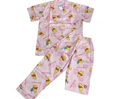 プーさん Disney ディズニー Pooh パジャマ 部屋着 半袖 新品 サイズM-L Sのサムネイル