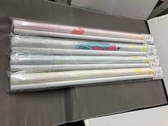 カントク WSB1タペストリー どっちが好み 新品未開封 - メルカリ