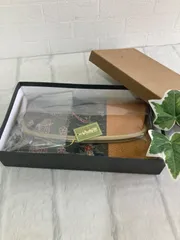 ☆【未使用品】オシャレな和装バッグ グリーンイエロー系 蝶柄 がま口 大正浪漫 箱付 S09