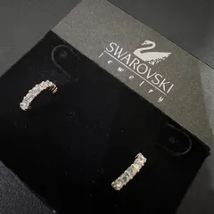 スワロフスキー（SWAROVSKI） ミニフープピアス