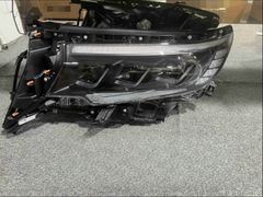 ホンダ純正RP3 RP4 RP5 ステップワゴン スパーダ右LED ヘッドライト