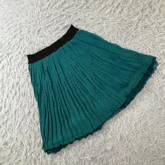 ○アイテム 【美品】 axes femme（アクシーズファム） ドット柄プリーツスカート ガーリー 水玉 レディースMサイズ