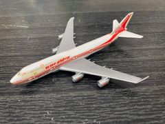 レア品】シャバク 1/600 マレーシア航空B747-400 - メルカリ