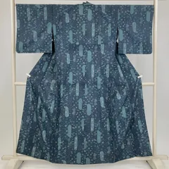 たんす屋 TANSU-YA 着物 リユース着物 紬 紺 カジュアル 草花 幾何学模様 単衣 ポリエステル 未洗い 【身丈】154.5cm【裄丈】66cm MS8350