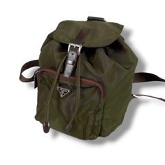 削除予定　PRADA vintage シルバーチェーンリュック　バック　三角ロゴ 削除予定 PRADA vintage シルバーチェーンリュック バック 三角ロゴ