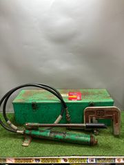引き取り限定】油圧式パイプ圧着機 本体 収納ケース付き - メルカリ