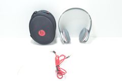 beats by dr.dre Solo HD 有線ヘッドホン（ホワイト） - メルカリ