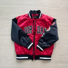 ナイキ キッズ ジョーダン ブルゾン レッド 140