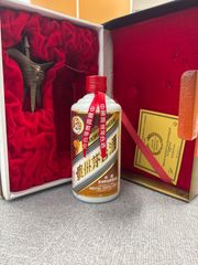 超稀少 貴州茅台酒 五星麦 54% マオタイ酒 重さ1025g古酒 超稀少 貴州茅台酒 五星麦 54% マオタイ酒 重さ1025g古酒 - メルカリ