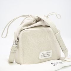 ★3日以内返品可★ 極美品 MAISON MARGIELA メゾンマルジェラ 5AC カメラバッグ SB1WG0018 2wayショルダーバッグ ホワイト カーフレザー レディース メゾンマルジェラ Maison Margiela 5AC カメラバッグ ショルダー