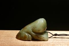 清代 和田玉 青蛙置物 根付 玉彫刻 天然石 趣味品 古美術 時代物 旧家 