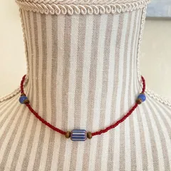 陶器ビーズ×赤ビーズ チョーカー ネックレス シンプル 個性派 ハンドメイド