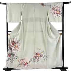 【美品】 訪問着 身丈158cm 裄丈66cm M 袷 落款 菊 萩 染め分け ぼかし 薄緑 正絹 秀品 【中古】のサムネイル