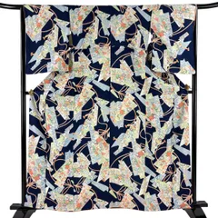 小紋 身丈161.5cm 裄丈64.5cm M 袷 花熨斗 組紐 縮緬 紺色 正絹 優品 【中古】