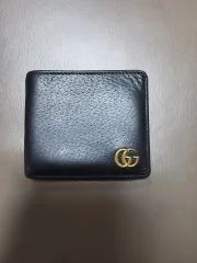 グッチ GGマーモント ブラック 二つ折り財布