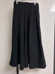 ほぼ新品) ブラック 黒 ウエスト後ろゴム ロング スカート フリーサイズ