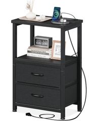 IDC 大塚家具 ナイトテーブル 棚付き 2個口 コンセント付 オーク材 IDC 大塚家具 ナイトテーブル 棚付き 2個口 コンセント付 オーク材