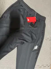 ニューバランス ブラック トレーナー ズボン M