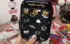 ハローキティ ブラック ミニ 財布