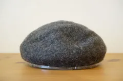 AZUL BY MOUSSY　レディース・メンズ　ベレー帽　グレイ　サイズ５６cm〜５８cm　キャップ　帽子　ウール　[[4.4.]]