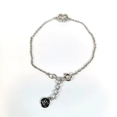 courreges クレージュ ブレスレット  シルバーカラー フラワーチャーム 花 ラインストーン ロゴ チェーン レディース アクセサリーのサムネイル