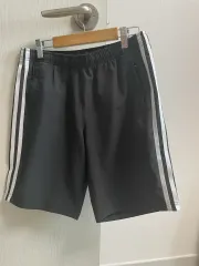 アディダス 3本線 ハーフパンツ Sサイズ ハーフパンツ