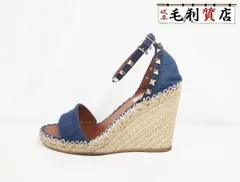 ヴァレンティノガラヴァーニ VALENTINO GARAVANI ロックスタッズ ヒール パンプス サイズ37 24.0cm レディース【中古】靴のサムネイル