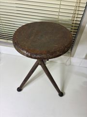 木製スツール　ドラムスツール　3本脚　昭和33年 TRADE MARK 木製 スツール 椅子 ヴィンテージ 昭和33年 1958年 昭和
