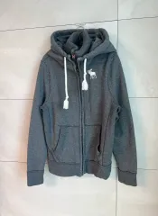 アバクロンビー 白い 必須アイテム フードジップアップ フーディー グレー M