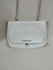 送料無料！！Marc by Marc Jacobs マークバイマークジェイコブス　レディースバック　チェーンショルダーバック　チェーン付きミニショルダー　パーティーミニバック　オフホワイトカラー　#80423MOML7