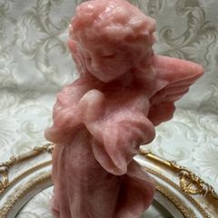厳選【天然石エンジェル彫刻】祈りの天使 柔らかピンクのオブジェ