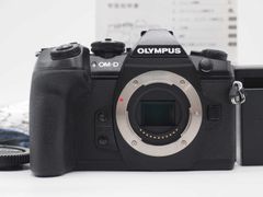 OLYMPUS OM-D E-M1X シャッター数 335回 - メルカリ