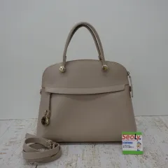 フルラ FURLA  ショルダーバッグ BHV0 ARE 851263 パイパーM  くすみピンク系 ピンクベージュ ハンドバック ショルダーバッグ 2way  中古品