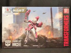 Flame Toys 風雷模型 トランスフォーマー アーシー Arcee 未組立